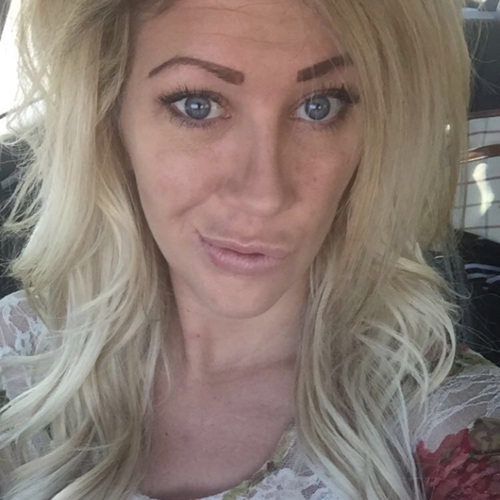Meet your Posher, Tiffany